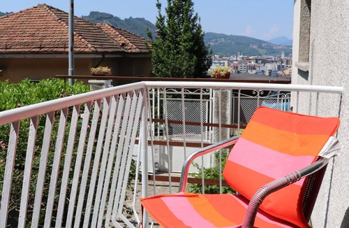 Como House | OM Villa