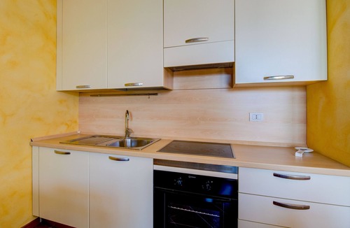 Monte Apartment | On Lakeside with 3 Pools and Tennis Courts - Apartment Azzurro