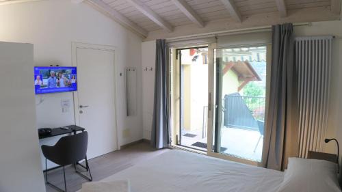 Erba Apartment | OnSuite&Terrace By COMO