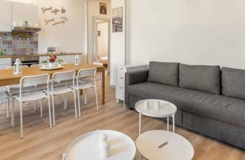 Villaggio Coppola Apartment | [Panoramic and 90 meters from the sea]