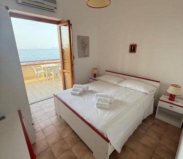 Piraino House | Panoramic apartment in Gliaca di Piraino