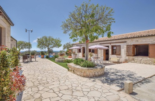 Casa Papa House | Pet friendly home in Modica