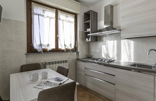 Rozzano Apartment | Piazza Alboreto 72 - Rozzano