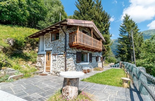 Gambarogno House | piccolo amore by Interhome