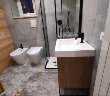 Clusone House | Piccolo Appartamento Casa Vacanze B&B Angela