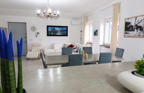 Pignola Apartment | Pignola Maison