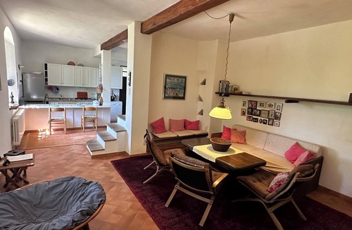 Sassetta House | Podere San Giuseppe - la Pergola. open-space flat for 2-4 P. Dogs welcome