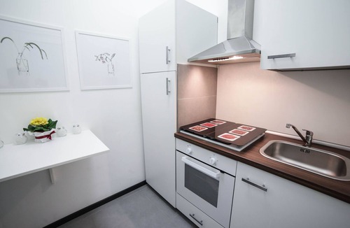 Ruggero Settimo Apartment | Politeama Double-House