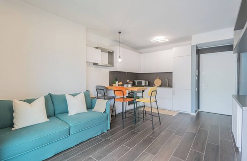 Como Apartment | Princess Sofia's Lake Retreat by Rent all Como