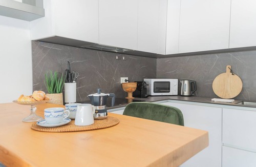 Como Apartment | Princess Sofia's Lake Retreat by Rent all Como