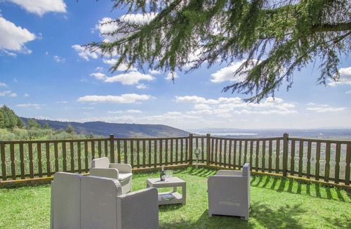 Cortona Villa | Private Villa with A/C, WIFI, private pool, TV, balcony, pets allowed, panoramic view, parking