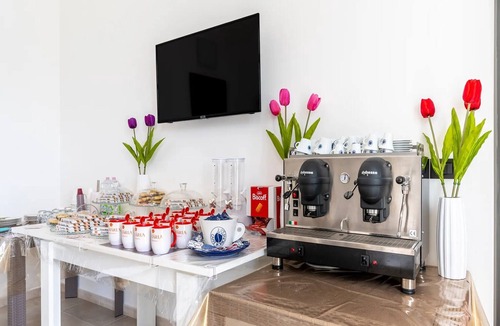 Boncore Apartment | 'Quiete' Double Room with Shared Garden, Wi-Fi, and Air Conditioning