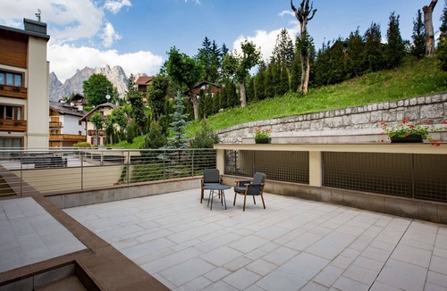 Cortina d'Ampezzo Historic Centre House | Radisson Residences Savoia Palace Cortina d’Ampezzo