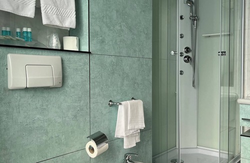 Lissone Hotel | Re Lissone