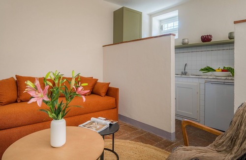 Tavarnelle Val di Pesa Villa | Relais Badia a Passignano - Montepulciano Apartment