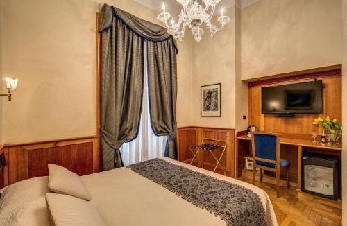 Rome City Centre House | Relais Conte Di Cavour De Luxe