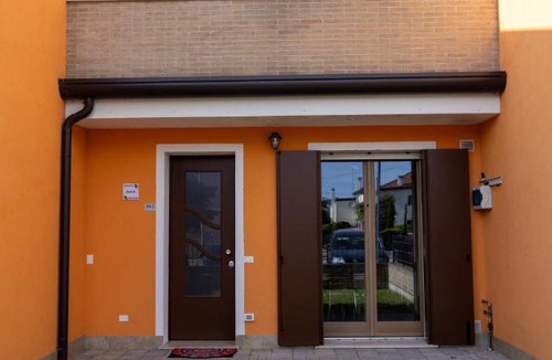 Pontecchio Polesine Apartment | Residence dei Fiori - Appartamento Girasole