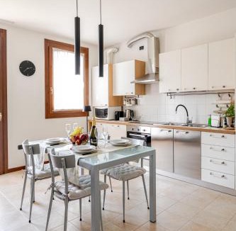 Mira Apartment | Residence Il Mulino - 25 minutes from Venice
