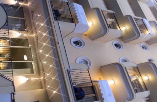 Marina Centro Hotel | Residence Queen