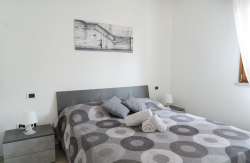 Miramare Apartment | Residence Yellow