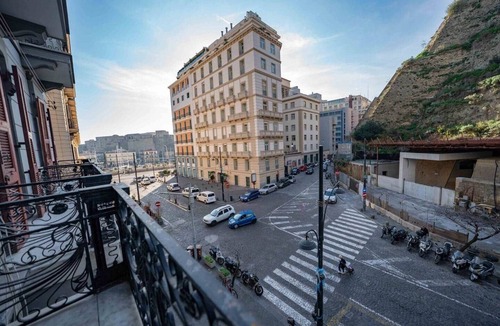 Santa Lucia House | Residenza Castel dell'Ovo, Lungomare Caracciolo