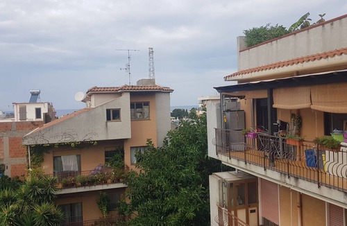 Rometta Marea Apartment | Rimta House