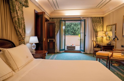 Tor di Quinto Hotel | River Château Hotel