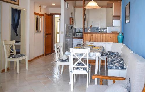 Rosignano Solvay Apartment | Roberta