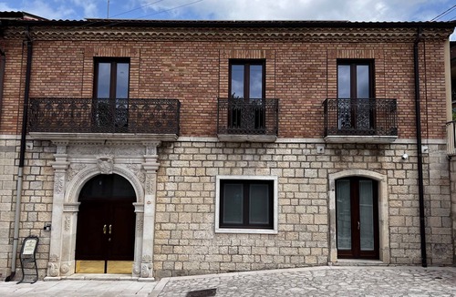 Rocca San Felice Apartment | Rocchesi Apartments - Studio apartment with portion of terrace, ideal for couples