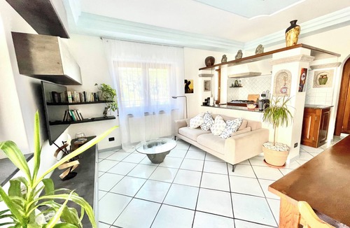 Forio Villa | Rock House Villa