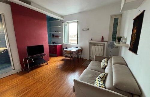 Pigneto Apartment | Roma, Città degli Uomini