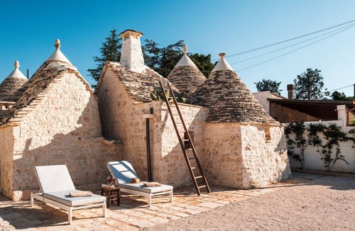 Impalata Villa | Romantic trulli with relaxation area, whirlpool, sauna, and private pool