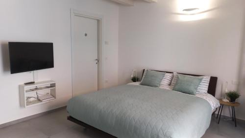 Ferrara Historic Centre Apartment | Room 28