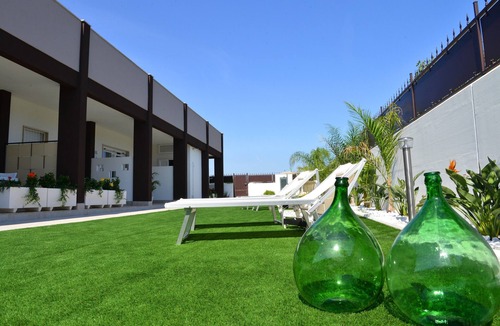 Torre Canne Apartment | Room 4 with Shared Garden