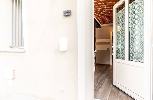 Quargnento Apartment | Room 'Brajamòla' with Shared Garden, Wi-Fi and Air Conditioning