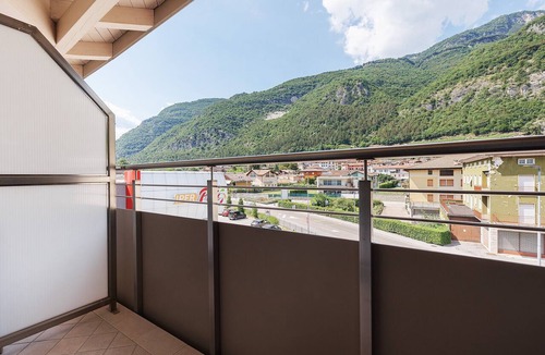 Mori Apartment | Room 'Camera Matrimoniale' with Mountain View, Wi-Fi and Air Conditioning