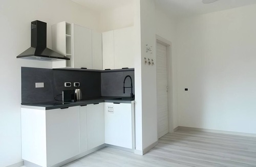 Campalto Apartment | Room 'Camera Rialto' with Wi-Fi and Air Conditioning