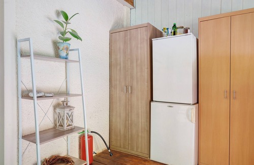 Montagna Apartment | Room “Rienznerhof Weinberg No. 2” with Mountain View, Shared Terrace, Garden
