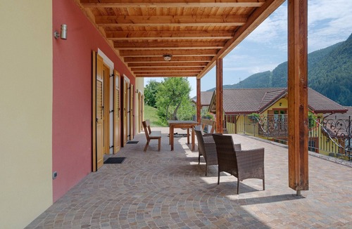 Caldes Apartment | Room 'Stanza 2' with Mountain View, Private Terrace and Wi-Fi