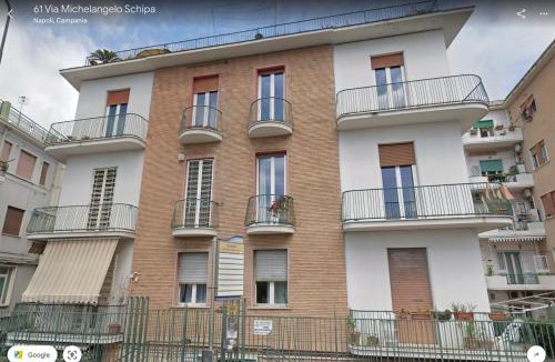 Chiaia Apartment | Rosa e Peperoncino