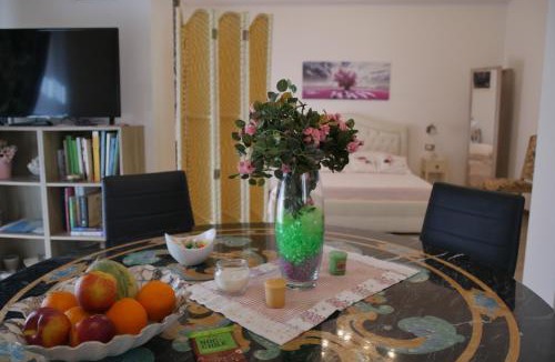 Santa Lucia House | ROSE HOUSE