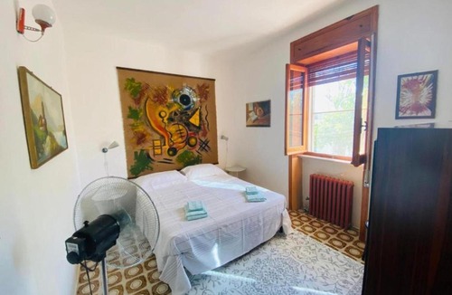 Torre Squillace House | Scorci di Mare Uno