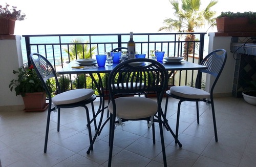 Sant'Alessio Siculo Condo | SEAfront Panoramic Terrace, Taormina 10 min drive, free parking and beach