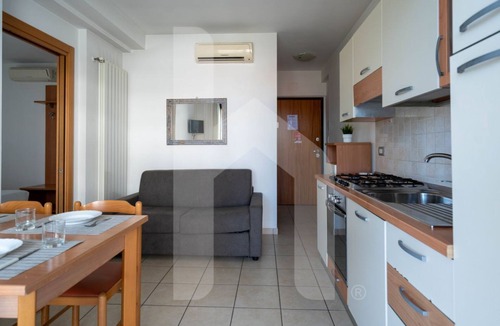 Pineto Apartment | Second floor apartment with sea view