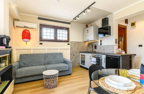 Zona XVI Torrenova Apartment | Secret Rooftop Suite – Tor Vergata Metro C