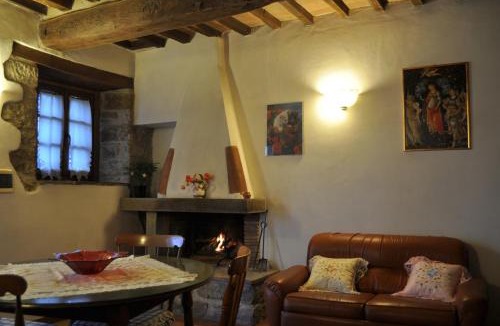 Caprese Michelangelo House | Selvadonica