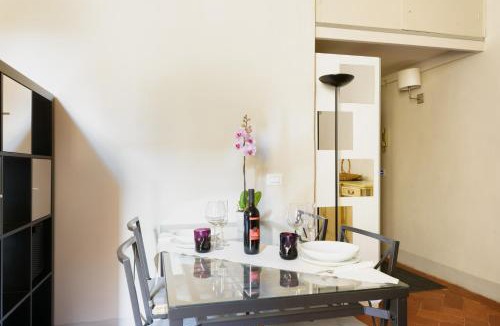 Duomo Apartment | Servi Apartment