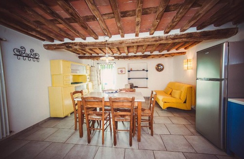Massa Apartment | Seventh Heaven' flat with shared pool