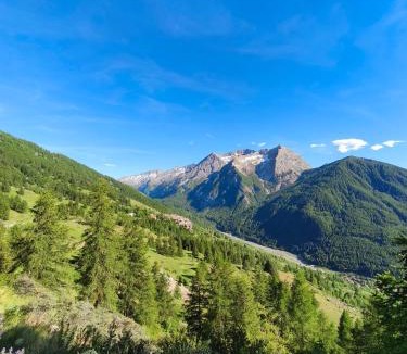 Sestriere Apartment | Shackleton Chalet