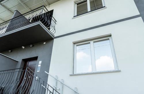 Canegrate House | Silvia's Luxury Suites by RentMax